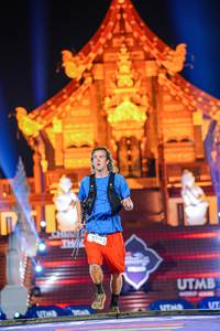 BIB: 9176
                            <button type="button" onclick="openModal(22347537)" class="btn btn-primary btn-sm float-right btn-popup" data-toggle="modal" data-target=".modal-high-quality">
                        <i class="fas fa-shopping-cart"></i> Add to Cart
                    </button>
                                            <button type="button" onclick="isThisMe(22347537, true)" class="btn btn-success btn-sm float-right btn-popup btn-isme hidden" data-toggle="tooltip" data-placement="bottom" title="นี่คือรูปของคุณใช่ไหม คลิกที่นี่เพื่อเอาเข้าอัลบั้ม">
                        <i class="fas fa-plus"></i> Add to album
                    </button>
                    <button type="button" onclick="isThisMe(22347537, false)" class="btn btn-warning btn-sm float-right btn-popup btn-isnotme hidden">
                        <i class="fas fa-ban"></i> Remove from album
                    </button>